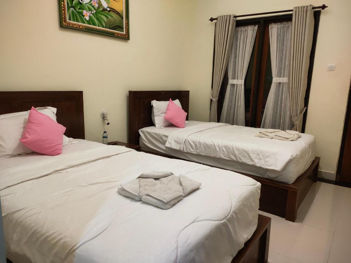 Cave Beach Bungalow Semaya Экстерьер фото